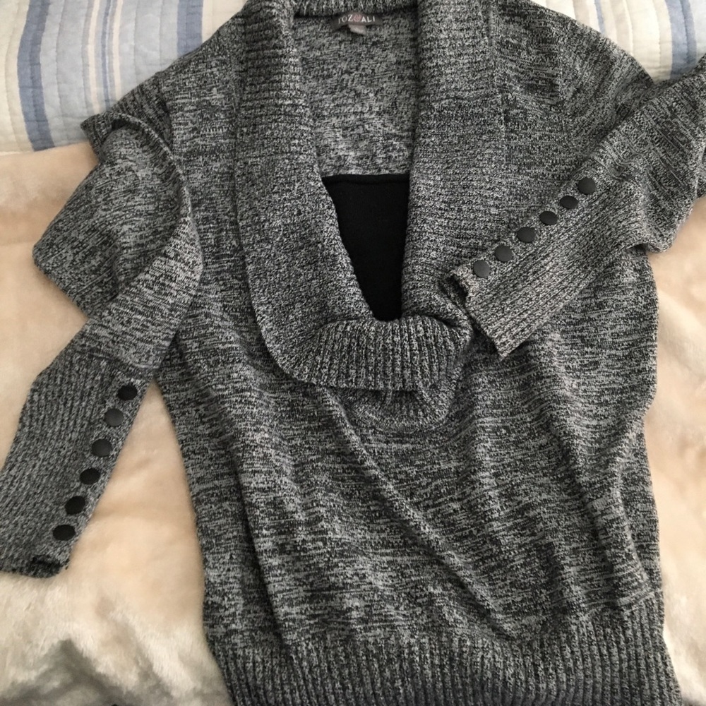 NWOT Roz & Ali stylish sweater
